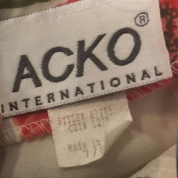 ACKO International two piece blouse and skirt set - Picture 4 of 5